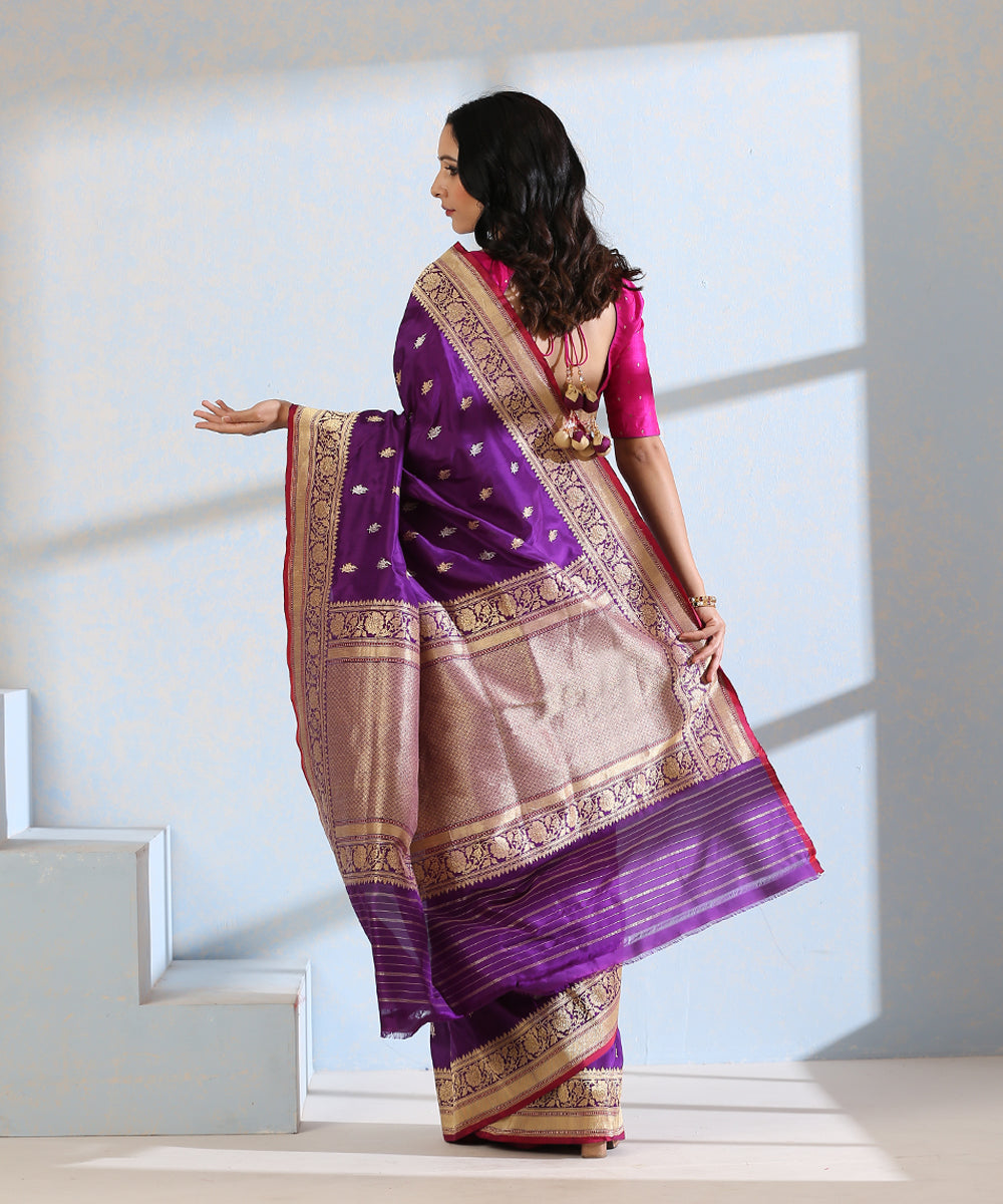 Purple_Handloom_Pure_Katan_Silk_Kadhwa_Booti_Banarasi_Saree_With_Red_Selvedge_WeaverStory_03