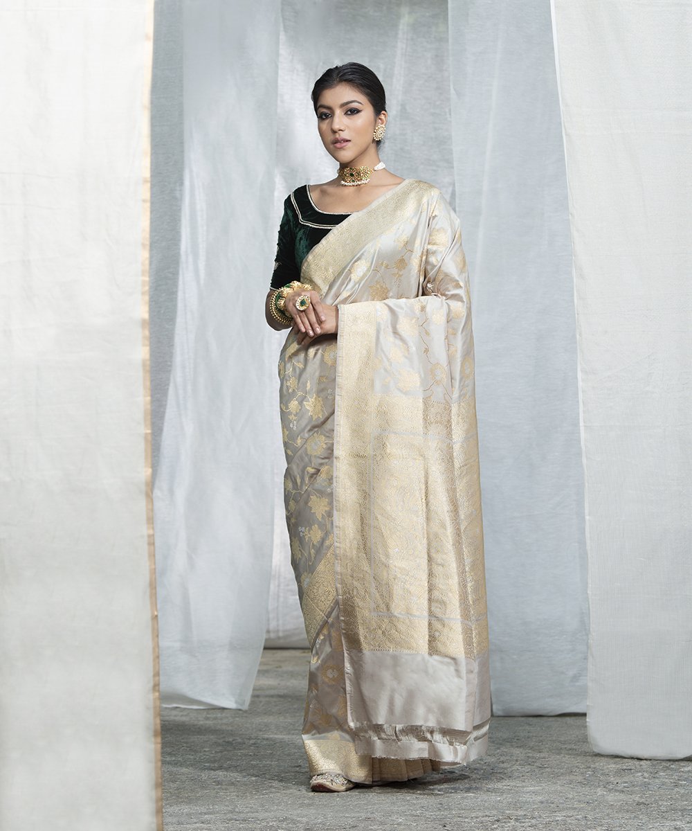 Beige_and_Gold_Handloom_Banarasi_Kadhwa_Jangla_Saree_WeaverStory_02