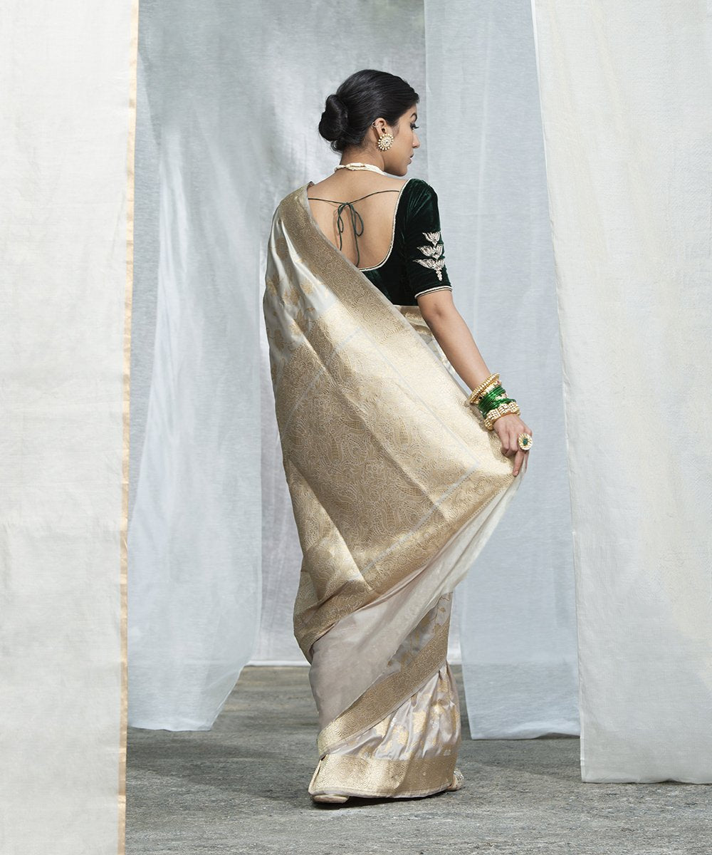 Beige_and_Gold_Handloom_Banarasi_Kadhwa_Jangla_Saree_WeaverStory_03