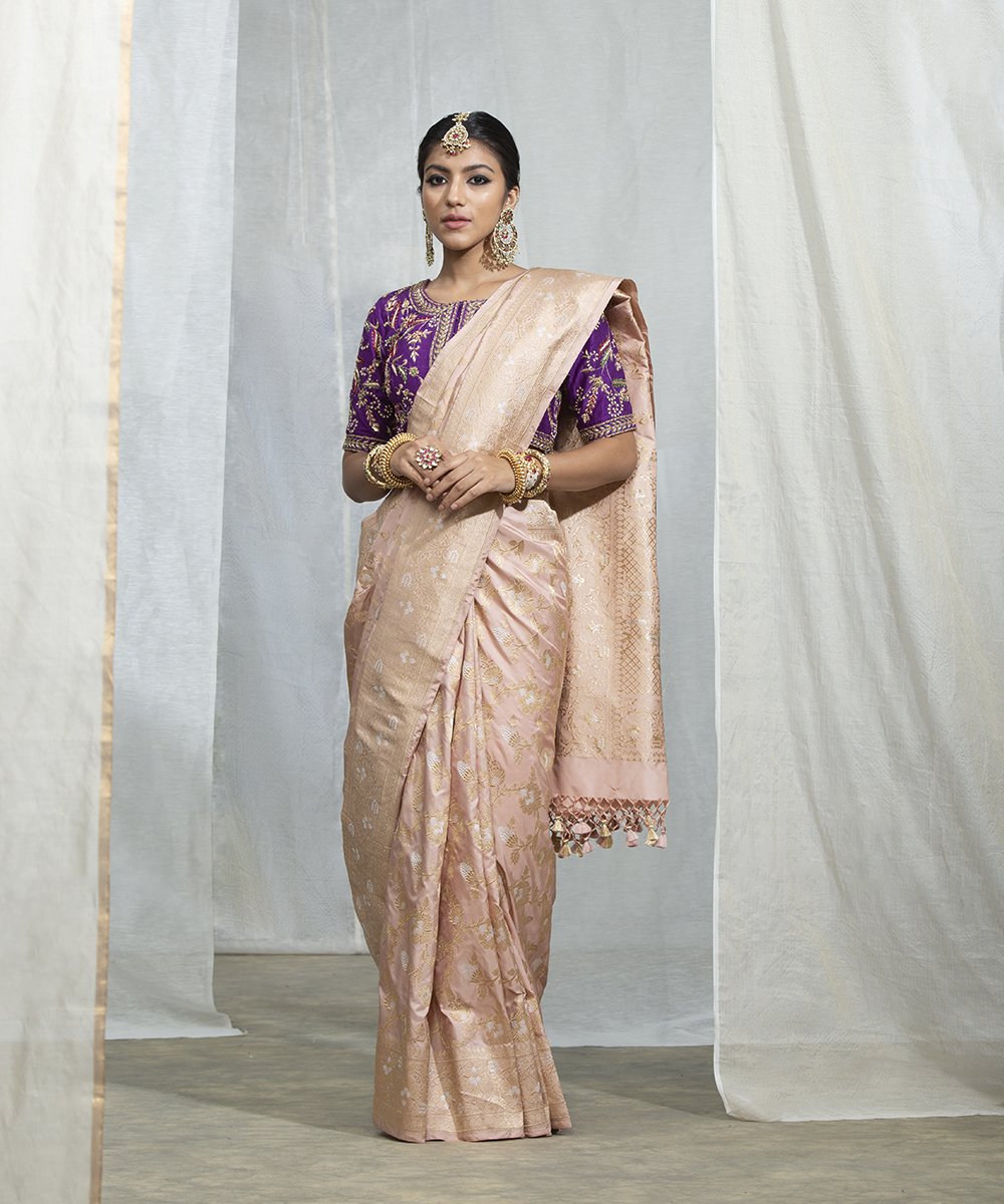 Blush_Pink_Handloom_Banarasi_Pure_Katan_Silk_Sona_Rupa_Kadhwa_Jangla_Saree_WeaverStory_02