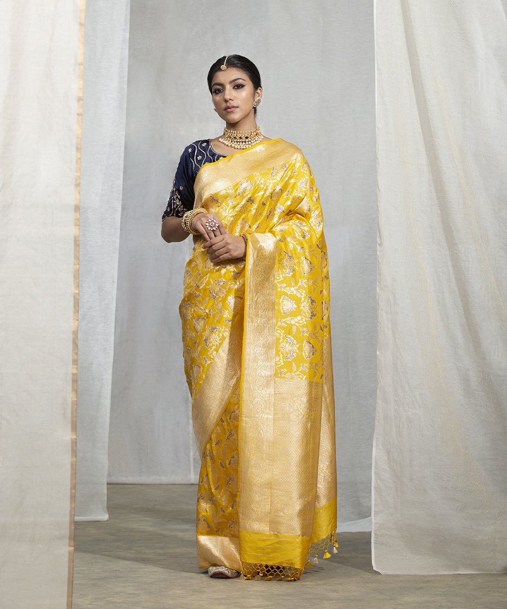 Handloom_Yellow_Kadhwa_Banarasi_Meenakari_Shikargah_Saree_WeaverStory_02