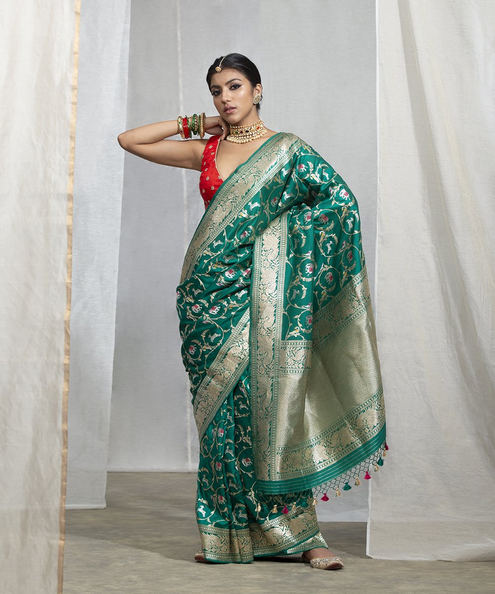 Green_Handloom_Kadhwa_Banarasi_Meenakari_Shikargah_Saree_WeaverStory_02