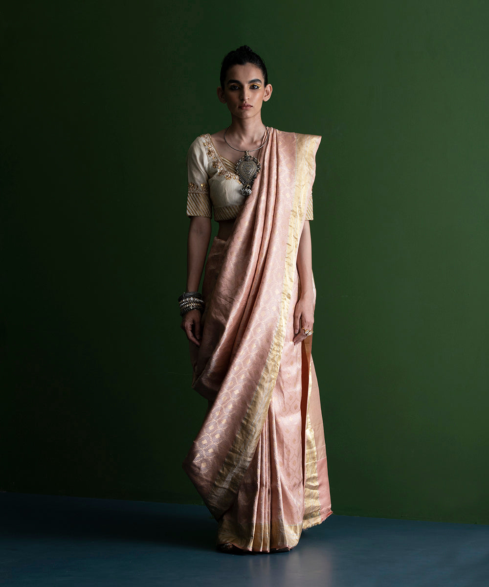 Peach_Handloom_Pure_Katan_Silk_Tanchoi_Banarasi_Saree_with_Over_All_Zari_WeaverStory_02