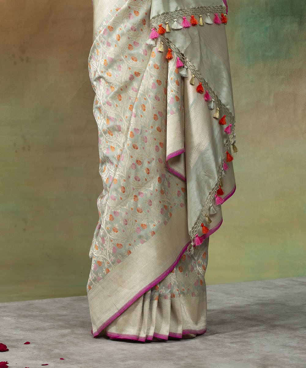 Light_Green_Handloom_Banarasi_Saree_with_Jangla_Design_and_Orange_And_Pink_Meenakari_WeaverStory_04