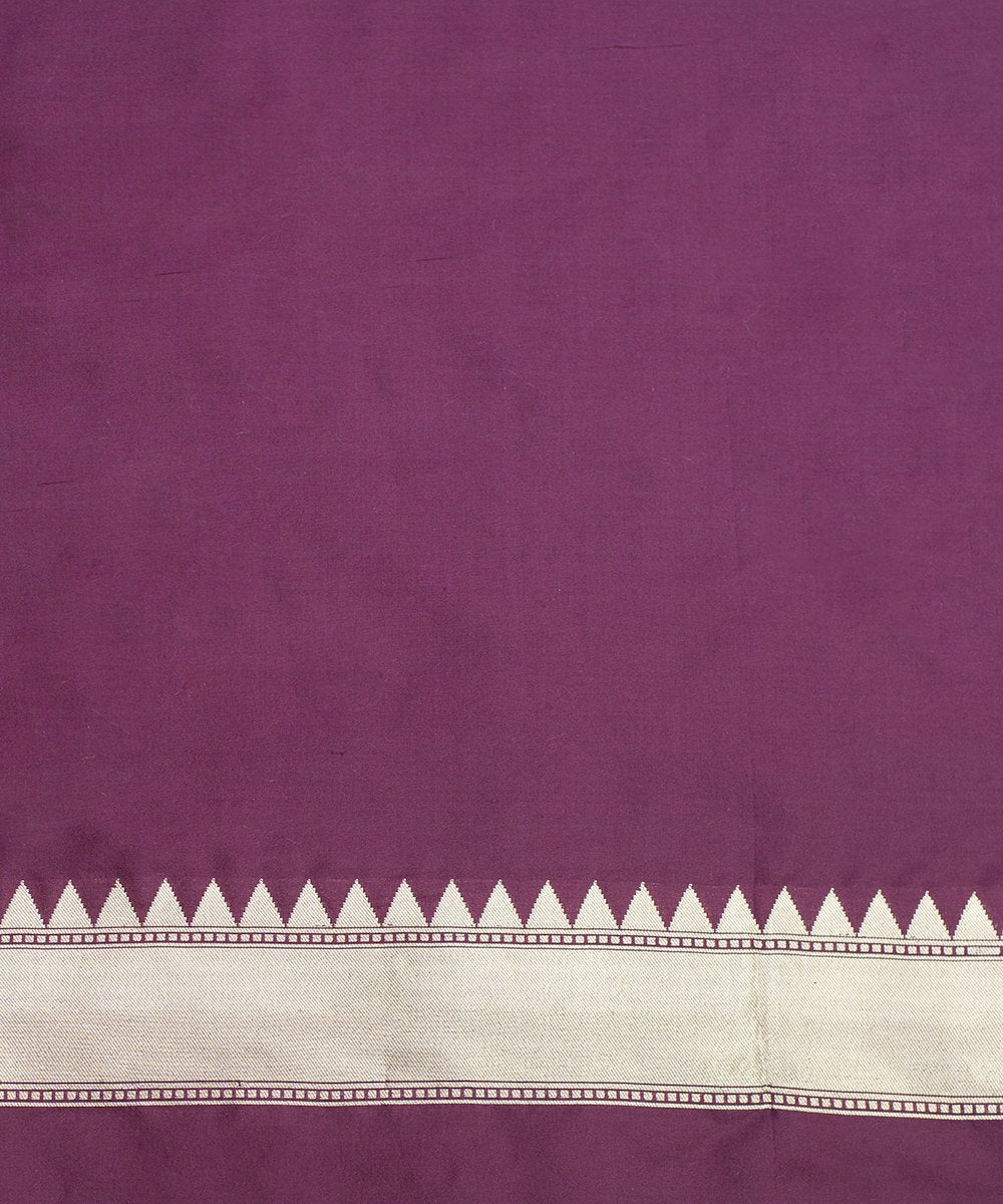 Wine_Handloom_Katan_Silk_Sona_Rupa_Banarasi_Saree_with_Floral_Jangla_WeaverStory_05