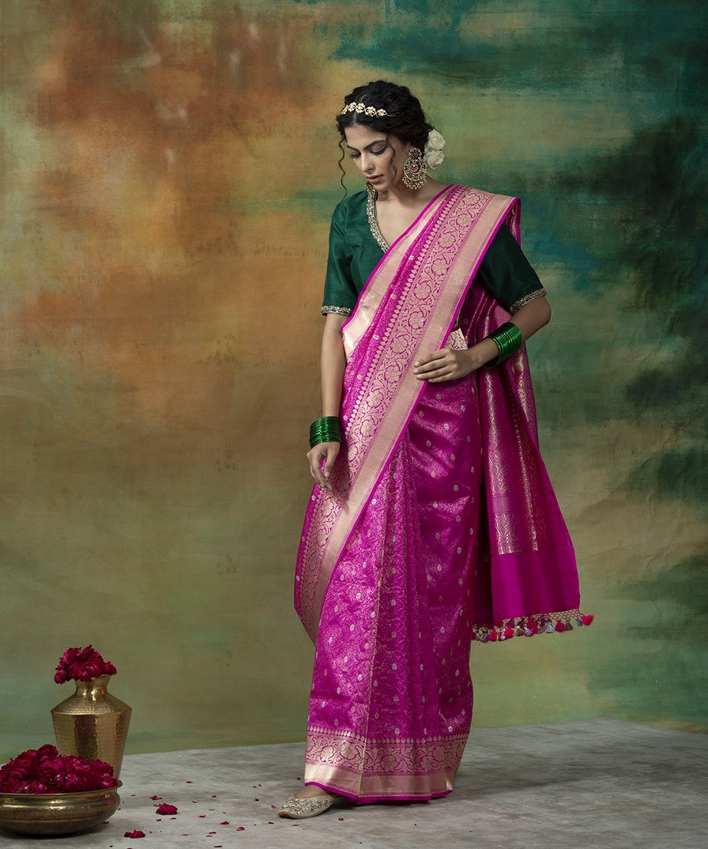 Handloom_Hot_Pink_Pure_Katan_Silk_Kimkhab_Banarasi_Saree_WeaverStory_02