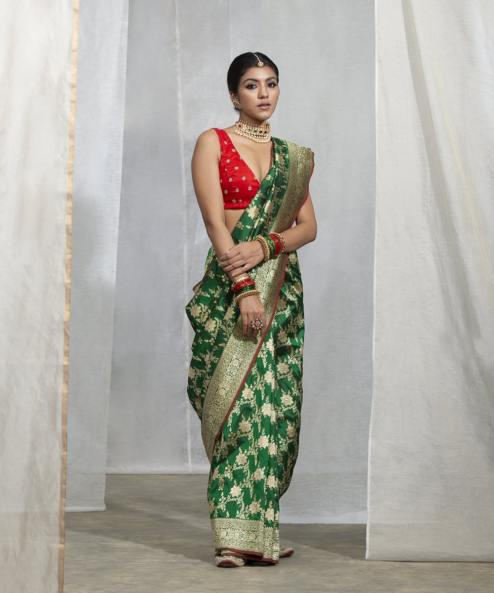 Green_Pure_Katan_Silk_Banarasi_Kadhwa_Jangla_Saree_with_Red_Selvedge_WeaverStory_02