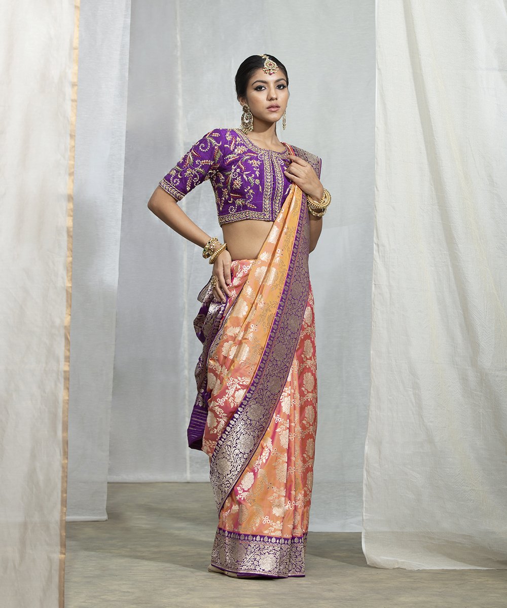 Handloom_Peach_Pure_Katan_Silk_Kadhwa_Banarasi_Jangla_Saree_With_Purple_Border_WeaverStory_02