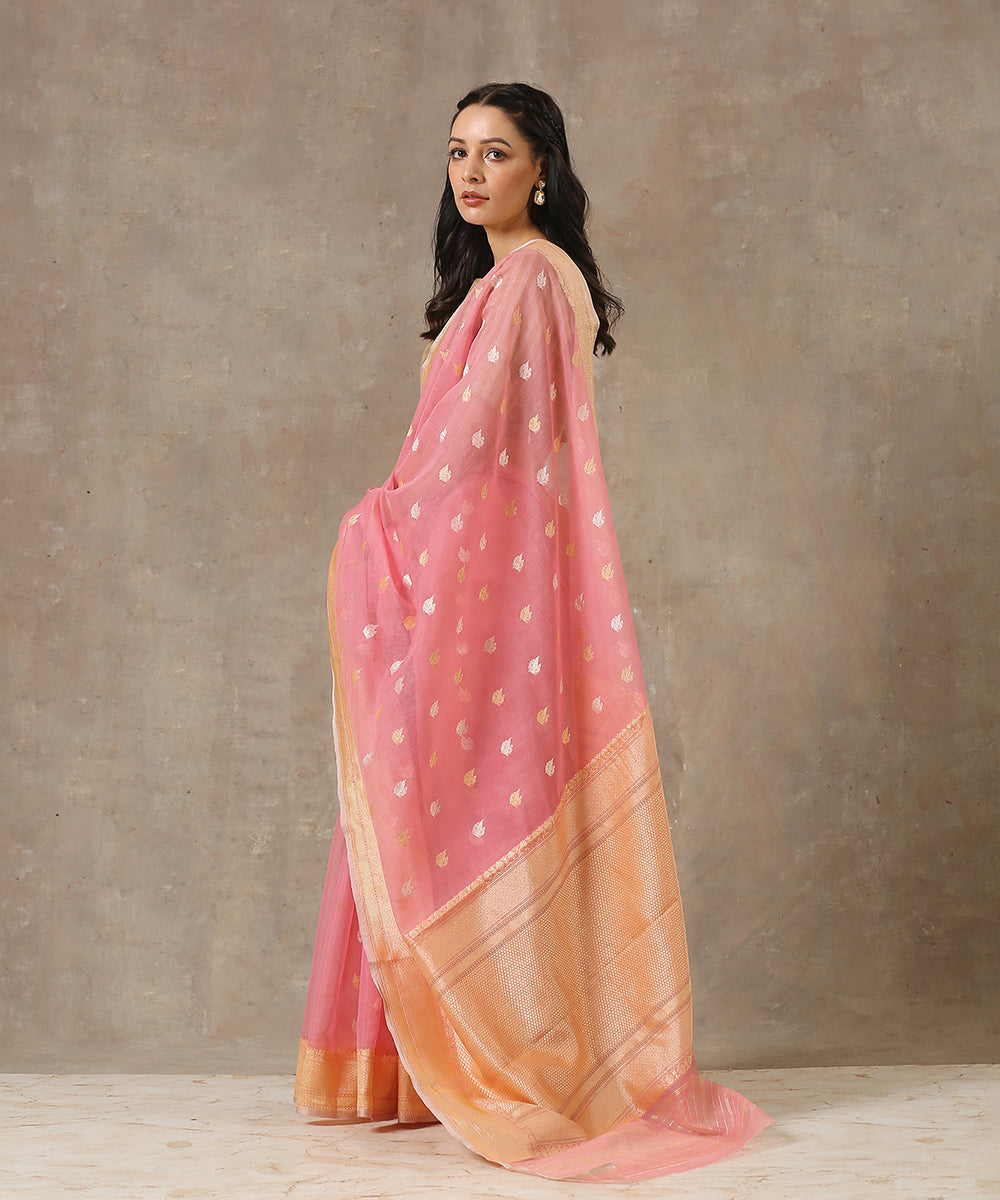 Handloom_Light_Pink_Cotton_Banarasi_Saree_with_Kadhwa_Booti_WeaverStory_03