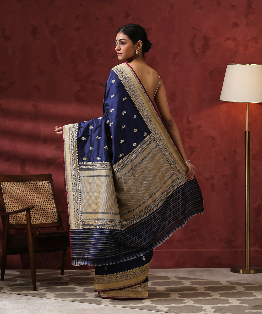 Dark_Blue_Handloom_Kadhwa_Booti_Pure_Katan_Silk_Banarasi_Saree_WeaverStory_03