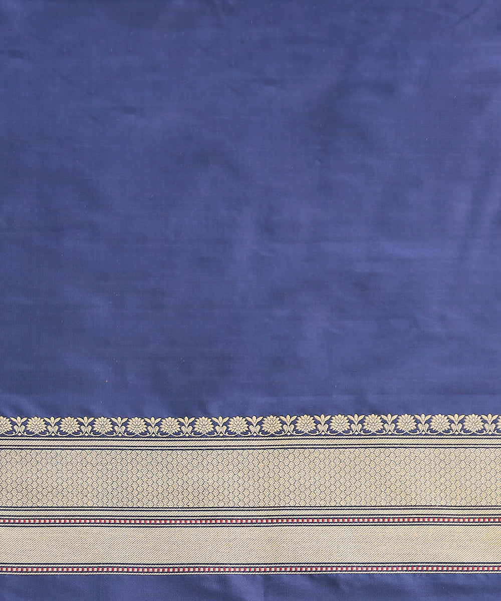 Blue_Handloom_Pure_Katan_Silk_Zari_Kimkhab_Banarasi_Saree_With_Red_Selvedge_WeaverStory_05