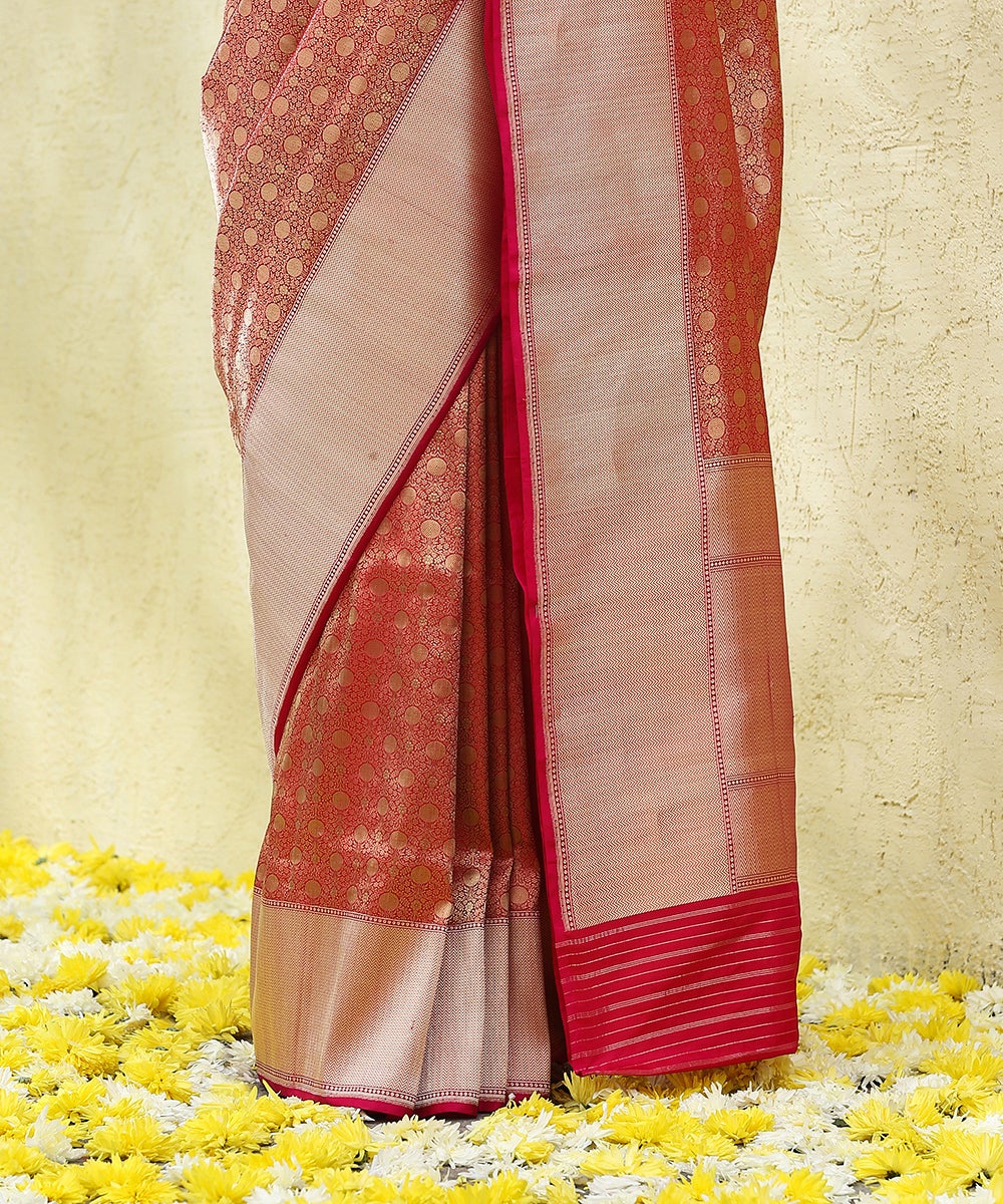 Red_Handloom_Zari_Tanchoi_Pure_Katan_Silk_Banarasi_Saree_With_Kadhwa_Blouse_WeaverStory_04