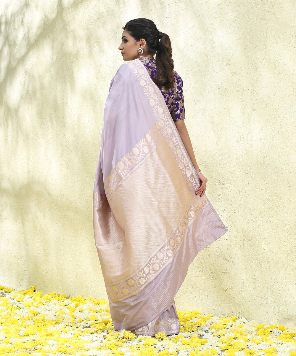 Handloom_Soft_Mauve_Pure_Katan_Silk_Banarasi_Saree_With_Pomegranate_Border_WeaverStory_03