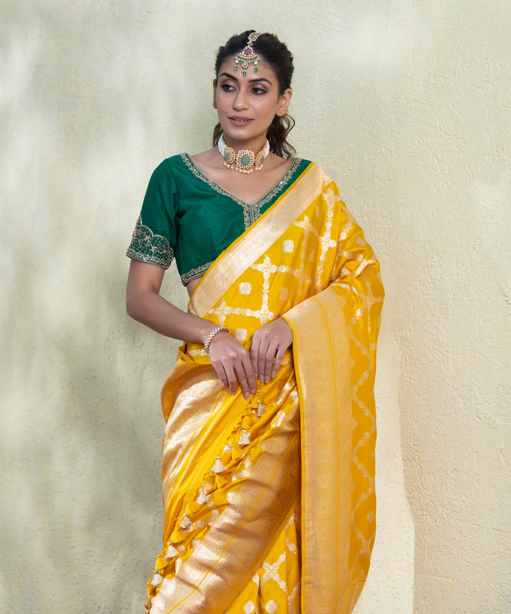 Mustard_Yellow_Handloom_Kadhwa_Banarasi_Saree_with_Chowkadi_Jangla_Design_WeaverStory_01