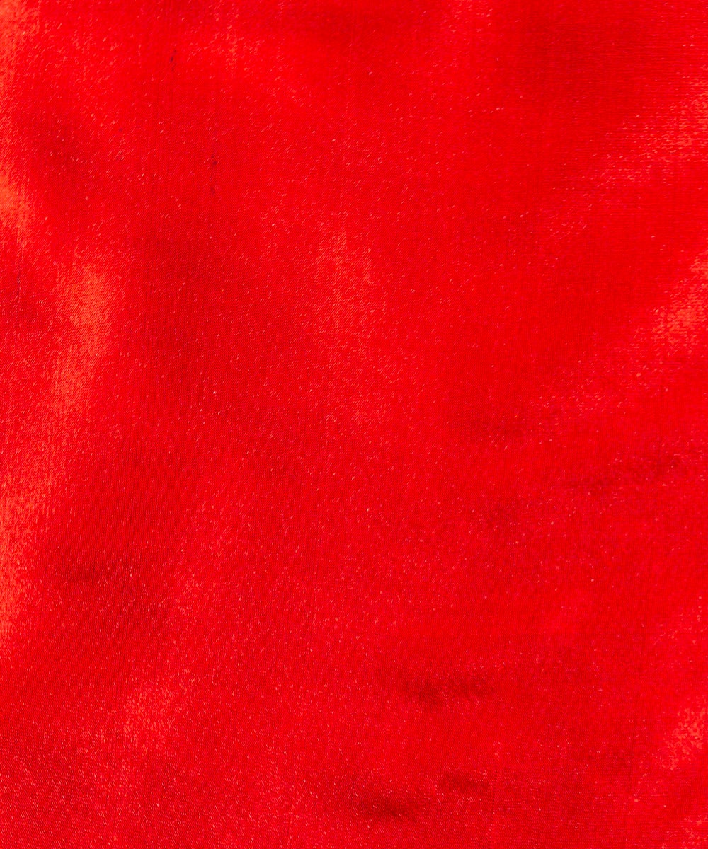 Red_Handloom_Katan_Silk_Banarasi_Saree_with_Kadhwa_Anaar_Boota_and_Broad_Gold_Zari_Border_WeaverStory_05