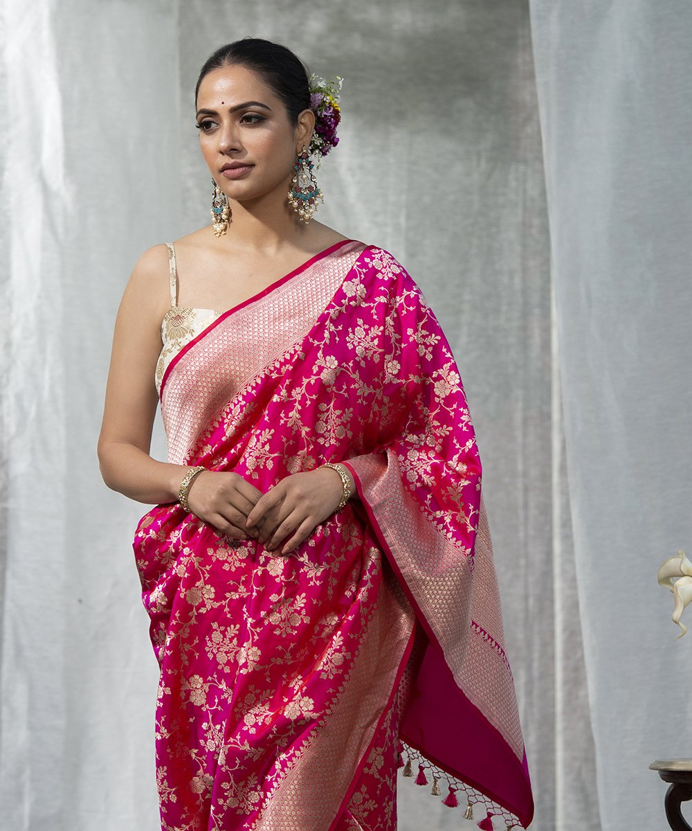 Pink_Handloom_Pure_Katan_Silk_Banarasi_Saree_with_Small_Cutwork_Jaal_WeaverStory_01