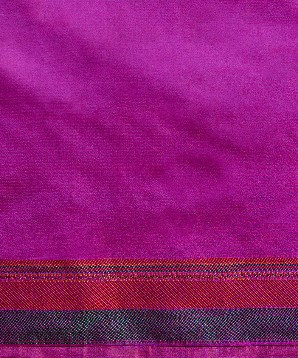 Purple_And_Green_Pashmina_Jamawar_Banrasi_Saree_With_Red_Reshmi_Border_WeaverStory_06