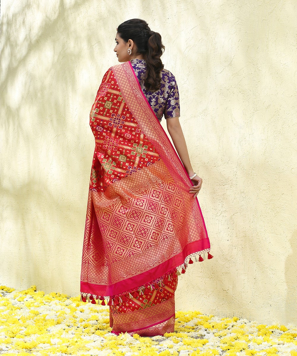 Red_Handloom_Pure_Katan_Silk_Banarasi_Patola_Saree_with_Meenakari_WeaverStory_03