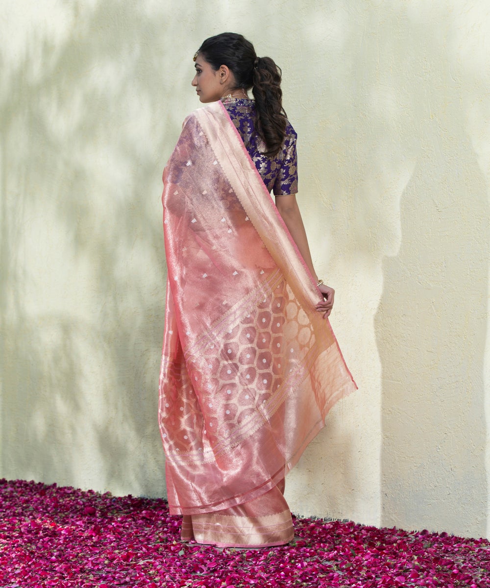 Handloom_Bronze_Tissue_Banarasi_Saree_with_Kadhwa_Booti_Saree_WeaverStory_03