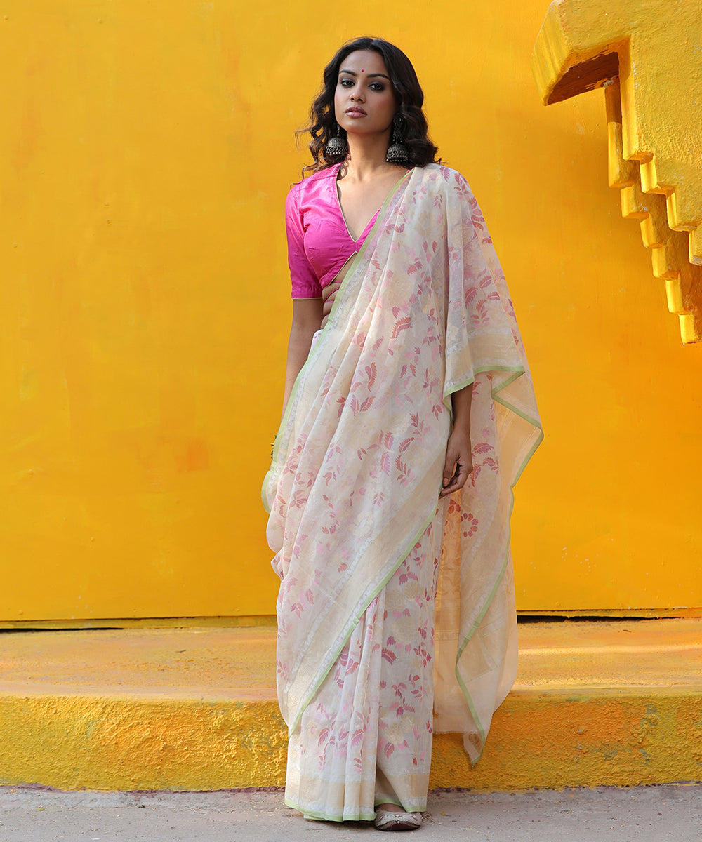 Handloom_White_Real_Zari_Cotton_Jamdani_Banarasi_Saree_With_Meenakri_WeaverStory_02