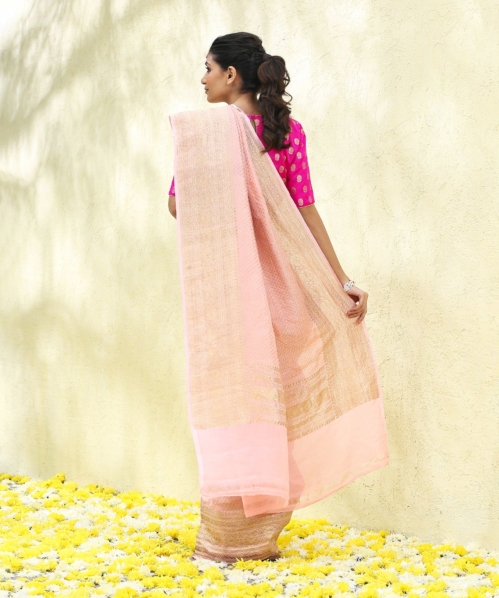 Handloom_Peach_Georgette_Zari_Tanchoi_Banarasi_Saree_With_Kadhwa_Border_WeaverStory_03