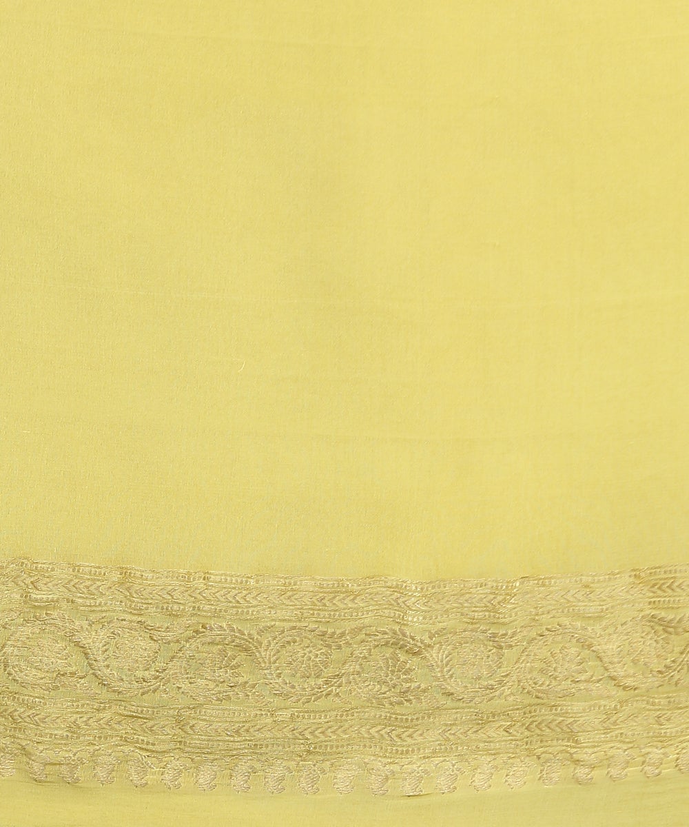 Yellow_Handloom_Tanchoi_Pure_Georgette_Banarasi_Saree_With_Red_Meenakari_WeaverStory_05