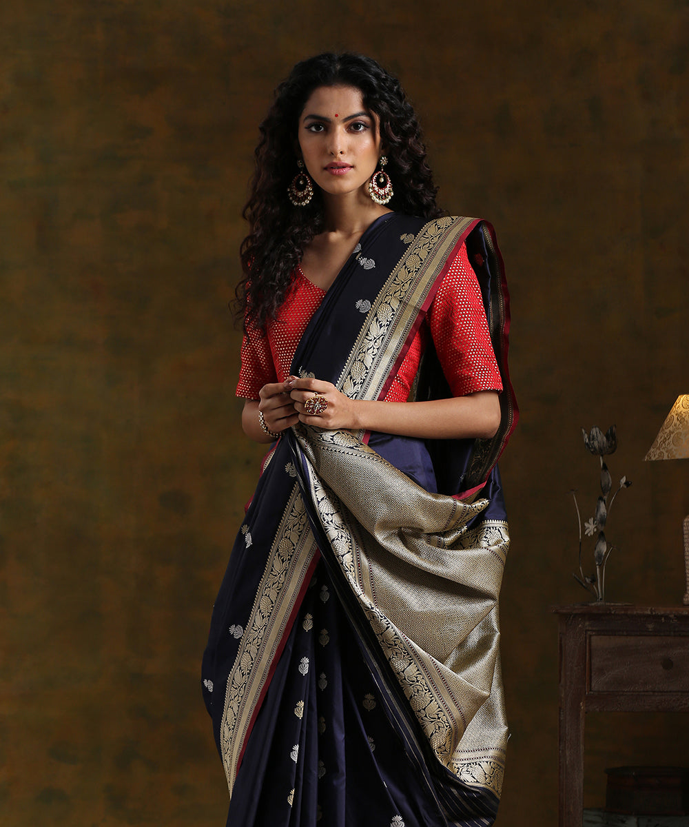 Handloom_Blue_and_Black_Pure_Katan_Silk_Banarasi_Saree_Kadhwa_Booti_WeaverStory_01