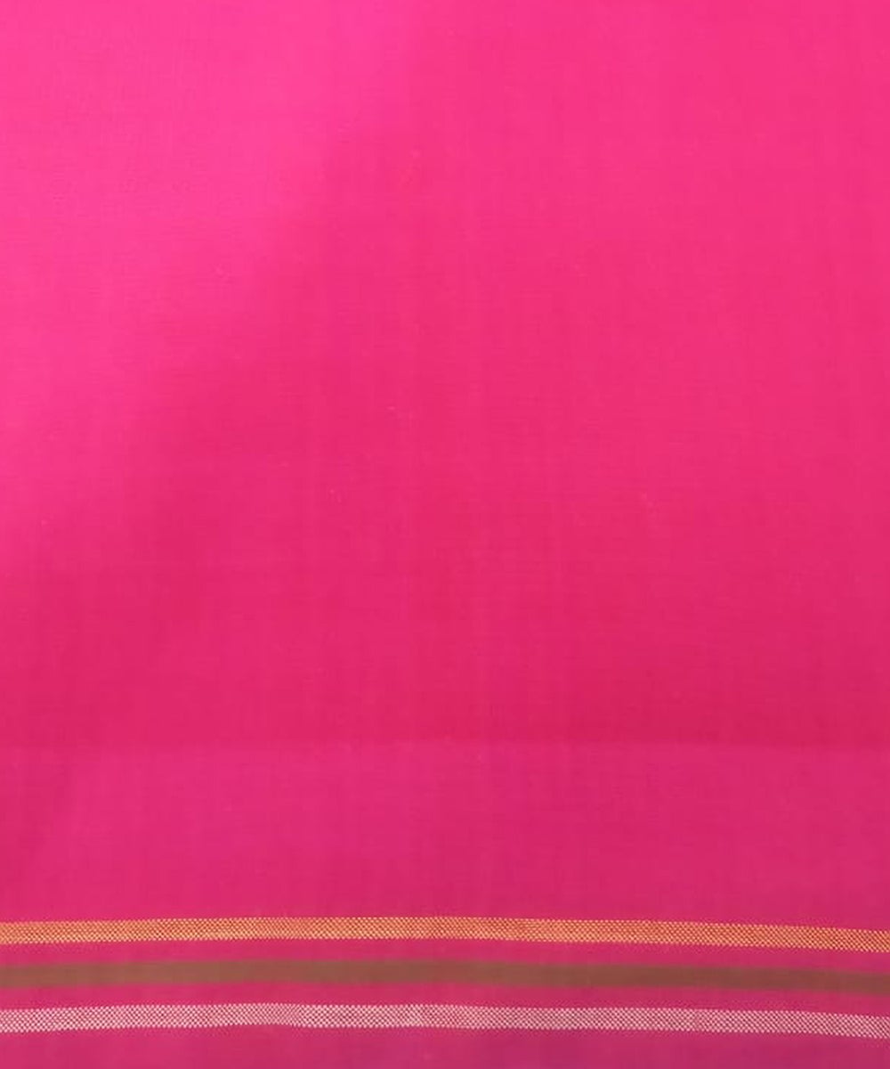 Handloom_Green_Mulberry_Silk_Saree_with_pink_Patola_Border_WeaverStory_05