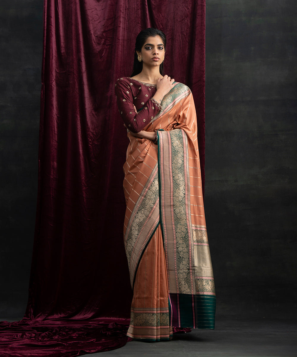 Peach_Handloom_Silk_Organza_Banarasi_Saree_With_Green_Border_WeaverStory_02