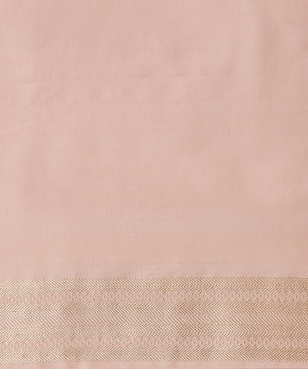Light_Pink_Handloom_Tanchoi_Pure_Katan_Silk_Banarasi_Saree_With_Kadhwa_Booti_WeaverStory_05