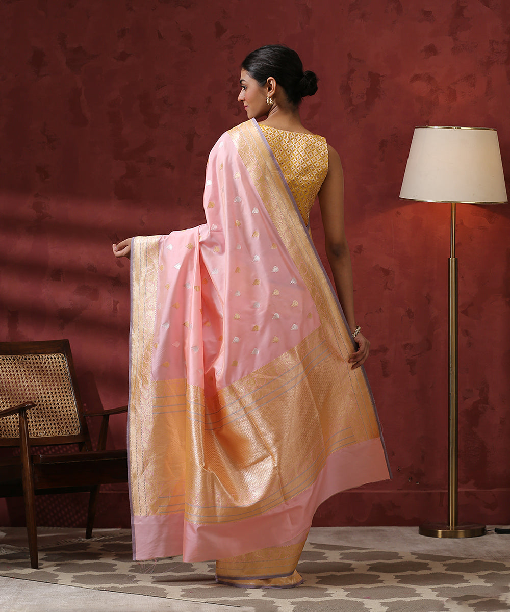 Light_Pink_Handloom_Kadhwa_Booti_Pure_Katan_Silk_Banarasi_Saree_WeaverStory_03