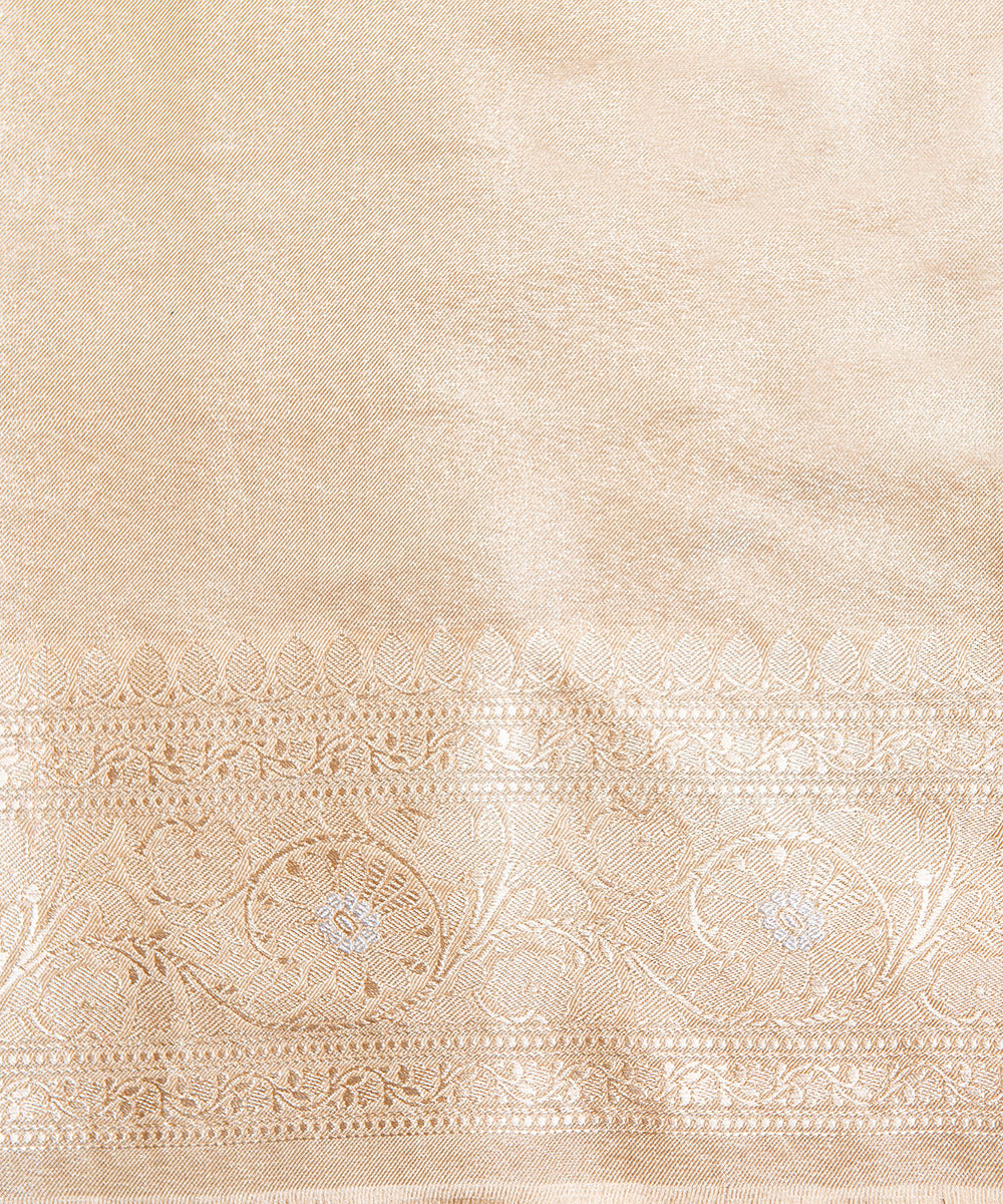 Gold_Handloom_Tissue_Silk_Banarasi_Saree_with_Weft_Angoor_Jangla_WeaverStory_05