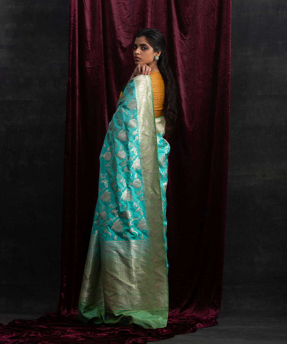 Handloom_Blue_Kadhwa_Jangla_Pure_Katan_Silk_Banarasi_Saree_With_Light_Green_Border_WeaverStory_03