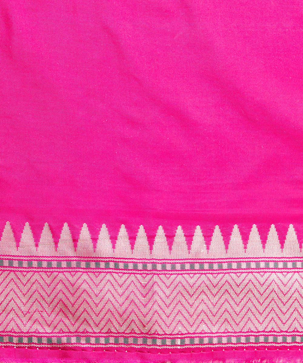 Purple_Handloom_Cutwork_Jamdani_Pure_Katan_Silk_Banarasi_Saree_With_Pink_Broad_Border_WeaverStory_05