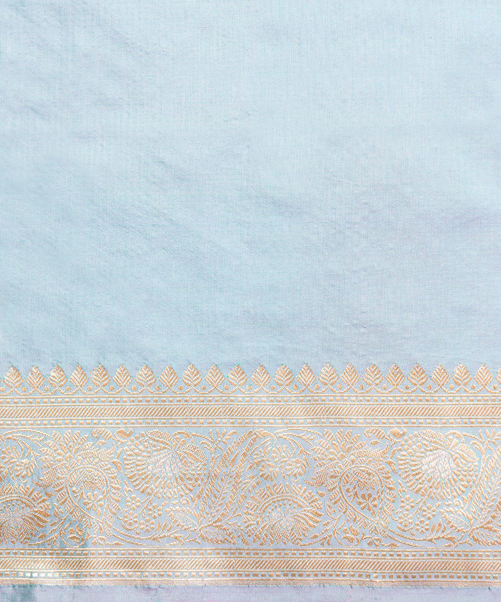 Aqua_Blue_Handloom_Pure_Katan_Silk_Banarasi_Saree_with_Kadhwa_Meenakari_Jangla_and_Lavender_Border_WeaverStory_05