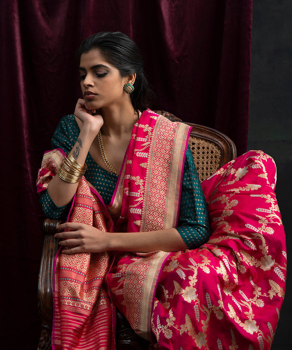 Dark_Pink_Handloom_Pure_Katan_Silk_Banarasi_Saree_with_Kadhwa_Jangla_and_Intricate_Border_WeaverStory_01