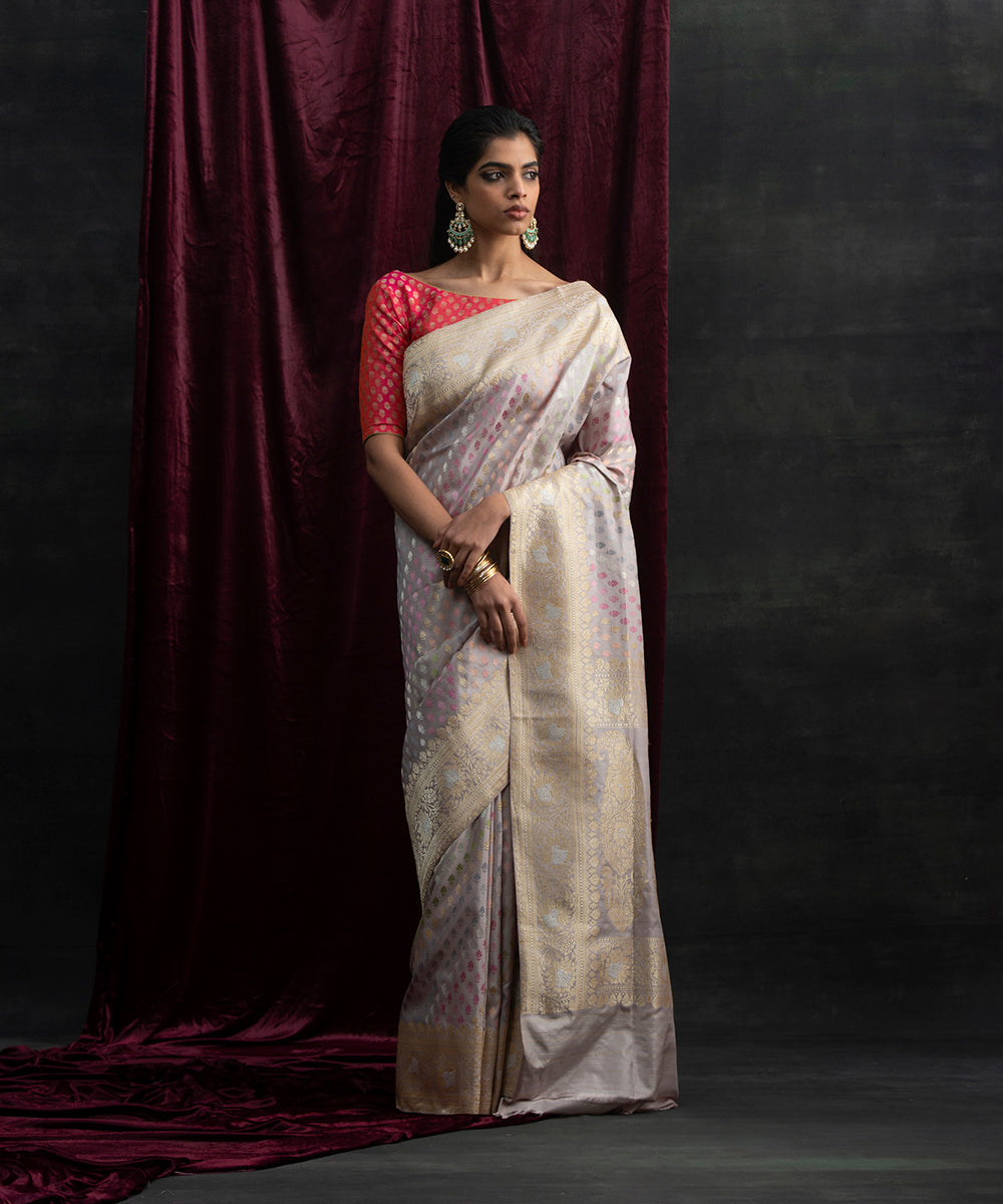 Grey_Handloom_Pure_Katan_Silk_Banarasi_Saree_with_Kadhwa_and_Reshmi_Booti_WeaverStory_02
