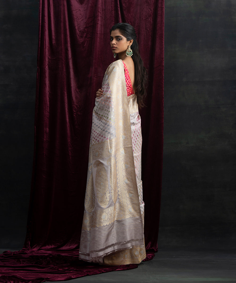 Grey_Handloom_Pure_Katan_Silk_Banarasi_Saree_with_Kadhwa_and_Reshmi_Booti_WeaverStory_03