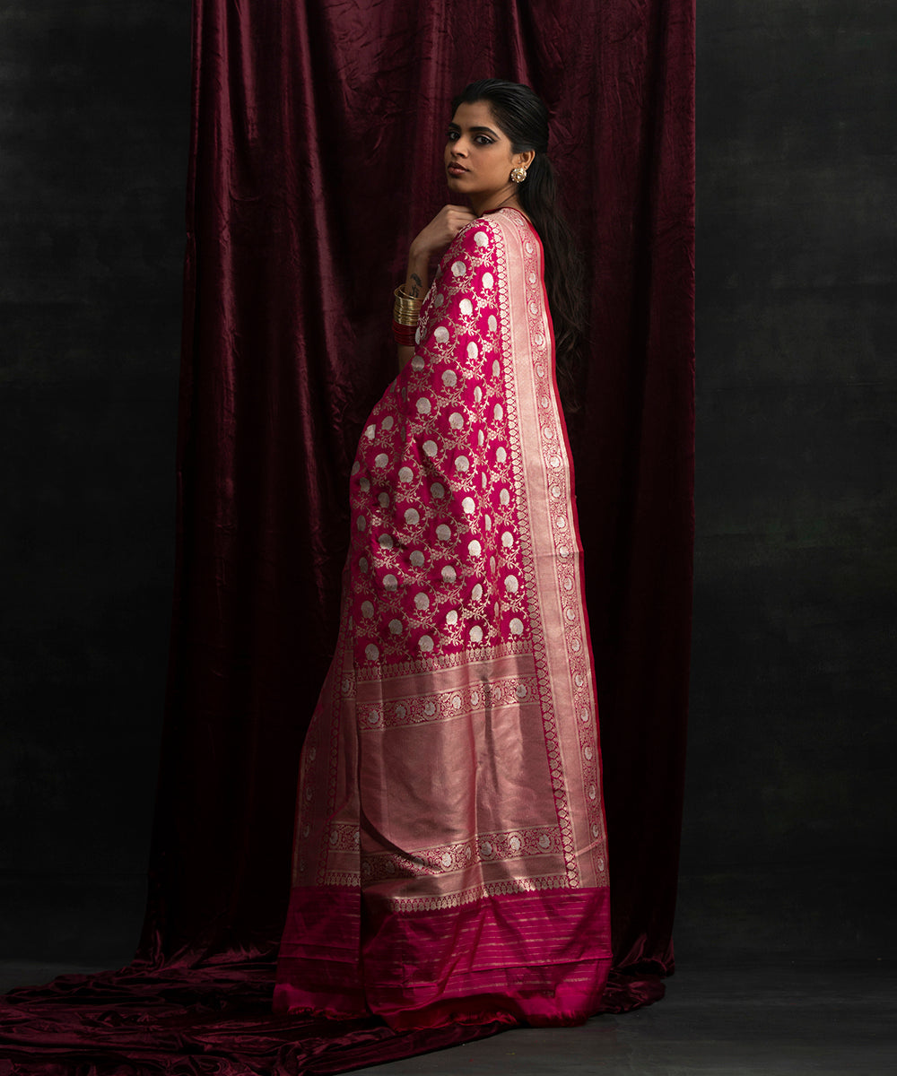 Handloom_Pink_Pure_Katan_Silk_Banarasi_Saree_with_Sona_Rupa_Bareek_Jangla_WeaverStory_03