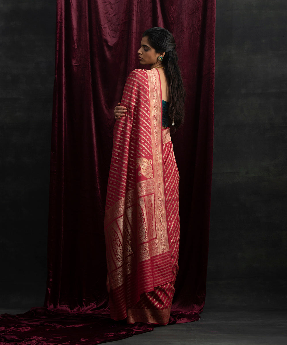 Gajri_Handloom_Pure_Katan_Silk_Banarasi_Saree_with_Ektara_Aada_Jangla_WeaverStory_03