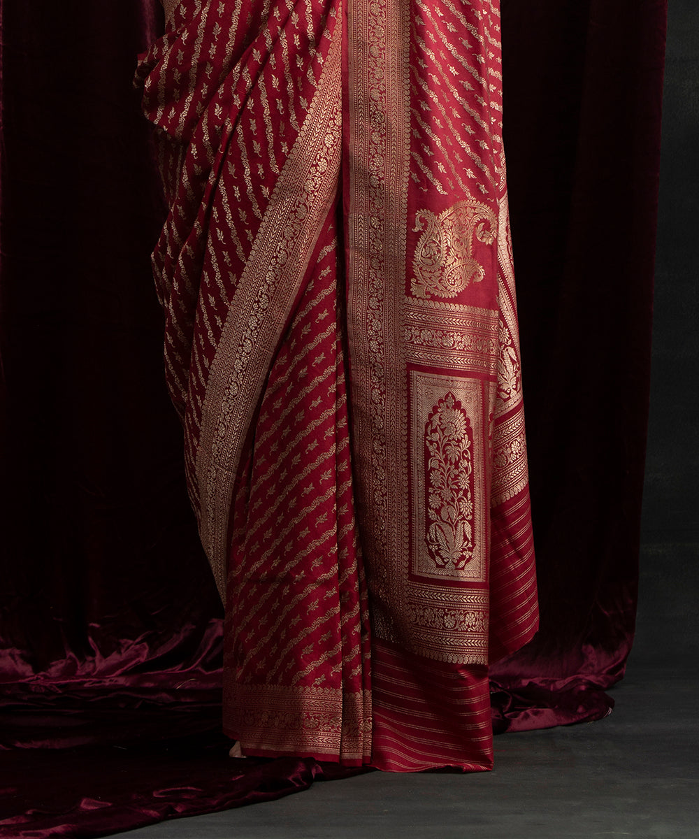 Gajri_Handloom_Pure_Katan_Silk_Banarasi_Saree_with_Ektara_Aada_Jangla_WeaverStory_04