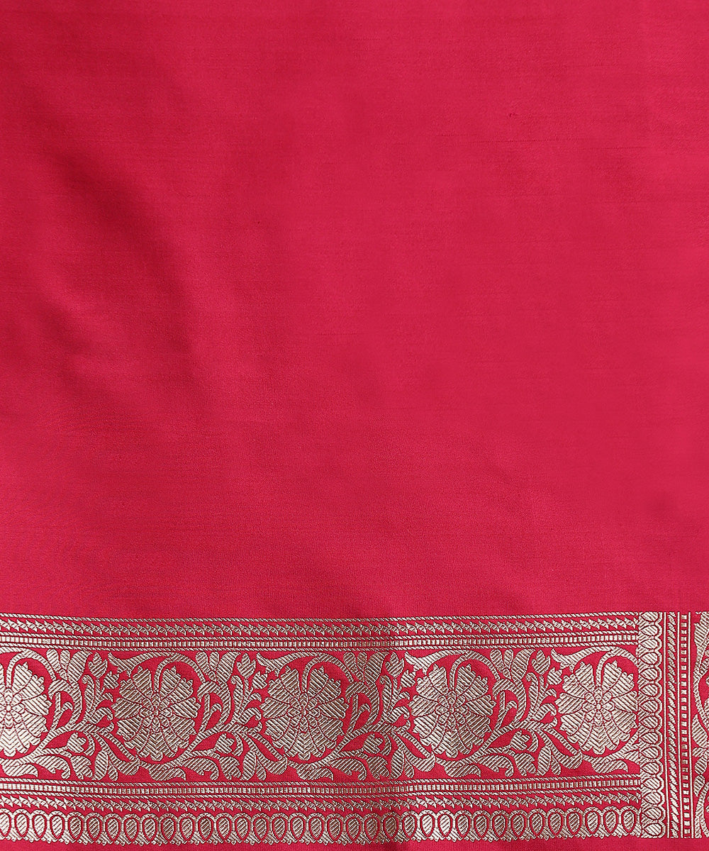 Berry_Pink_Handloom_Pure_Katan_Silk_Kadhwa_Booti_Banarasi_Saree_With_Konia_Pallu_WeaverStory_05