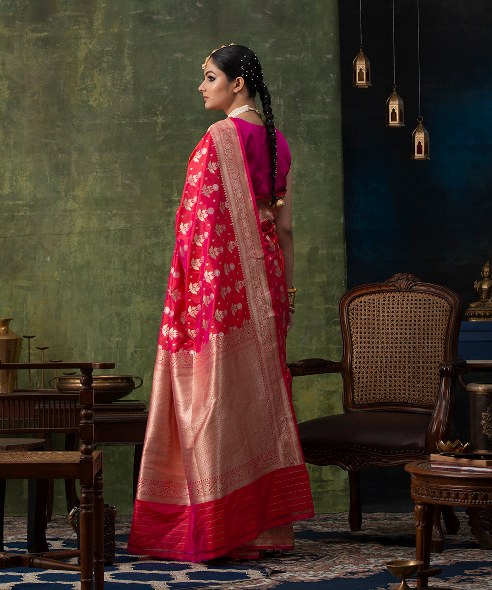Hot_Pink_Handloom_Pure_Katan_Silk_Banarasi_Saree_with_Gold_and_Silver_Sunflower_Motifs_WeaverStory_03