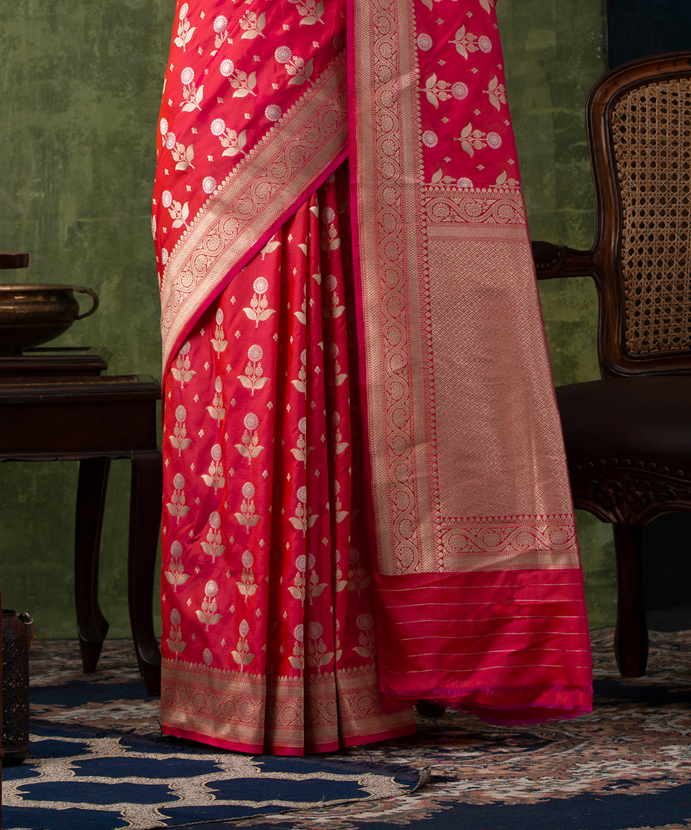 Hot_Pink_Handloom_Pure_Katan_Silk_Banarasi_Saree_with_Gold_and_Silver_Sunflower_Motifs_WeaverStory_04