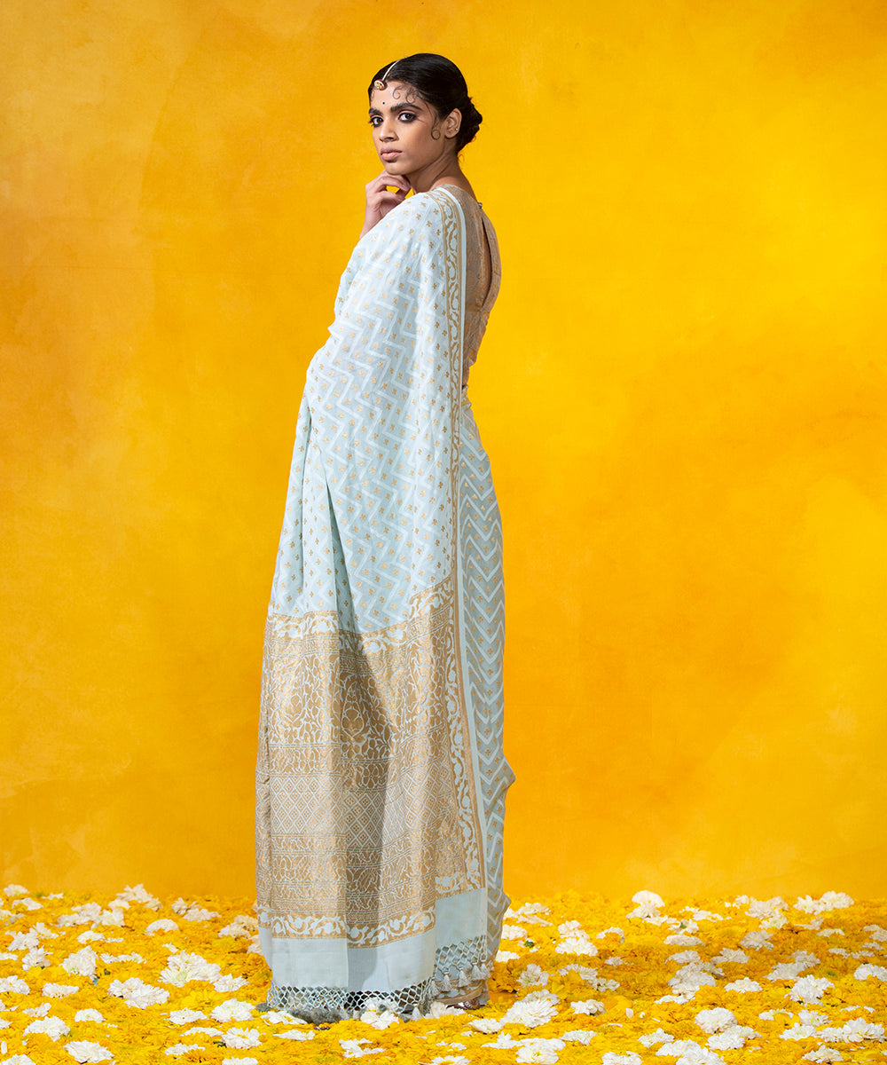 Handloom_Light_Blue_Tanchoi_Weave_Banarasi_Georgette_Saree_With_Chevrons_WeaverStory_03
