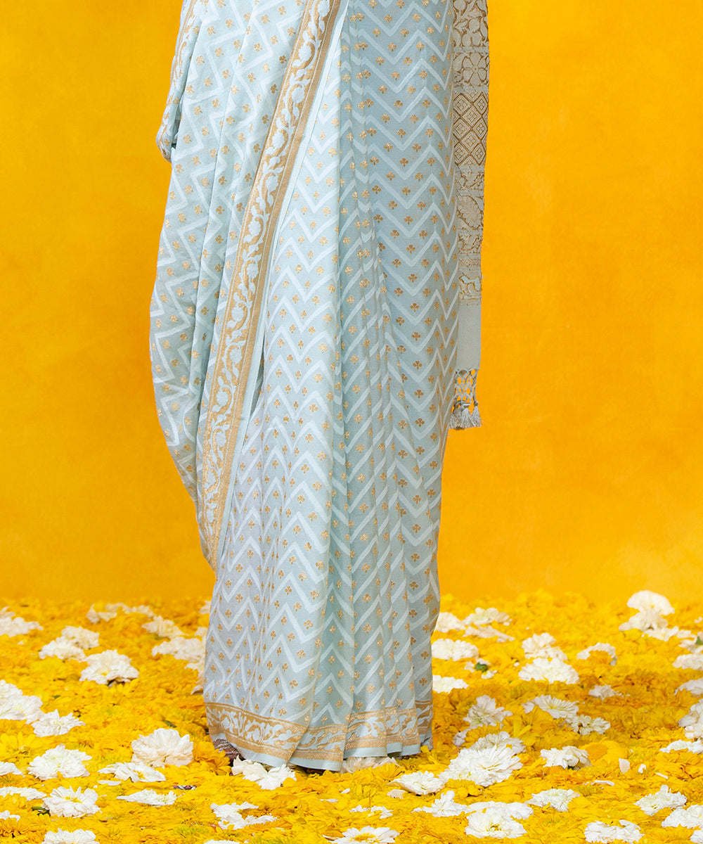 Handloom_Light_Blue_Tanchoi_Weave_Banarasi_Georgette_Saree_With_Chevrons_WeaverStory_04