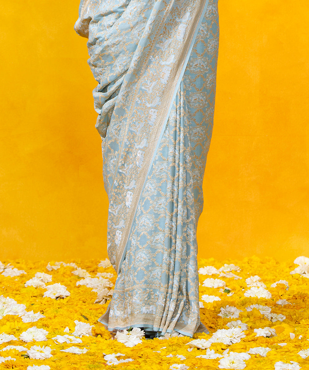Powder_Blue_Handloom_Cutwork_Weave_Banarasi_Jangla_Saree_WeaverStory_04
