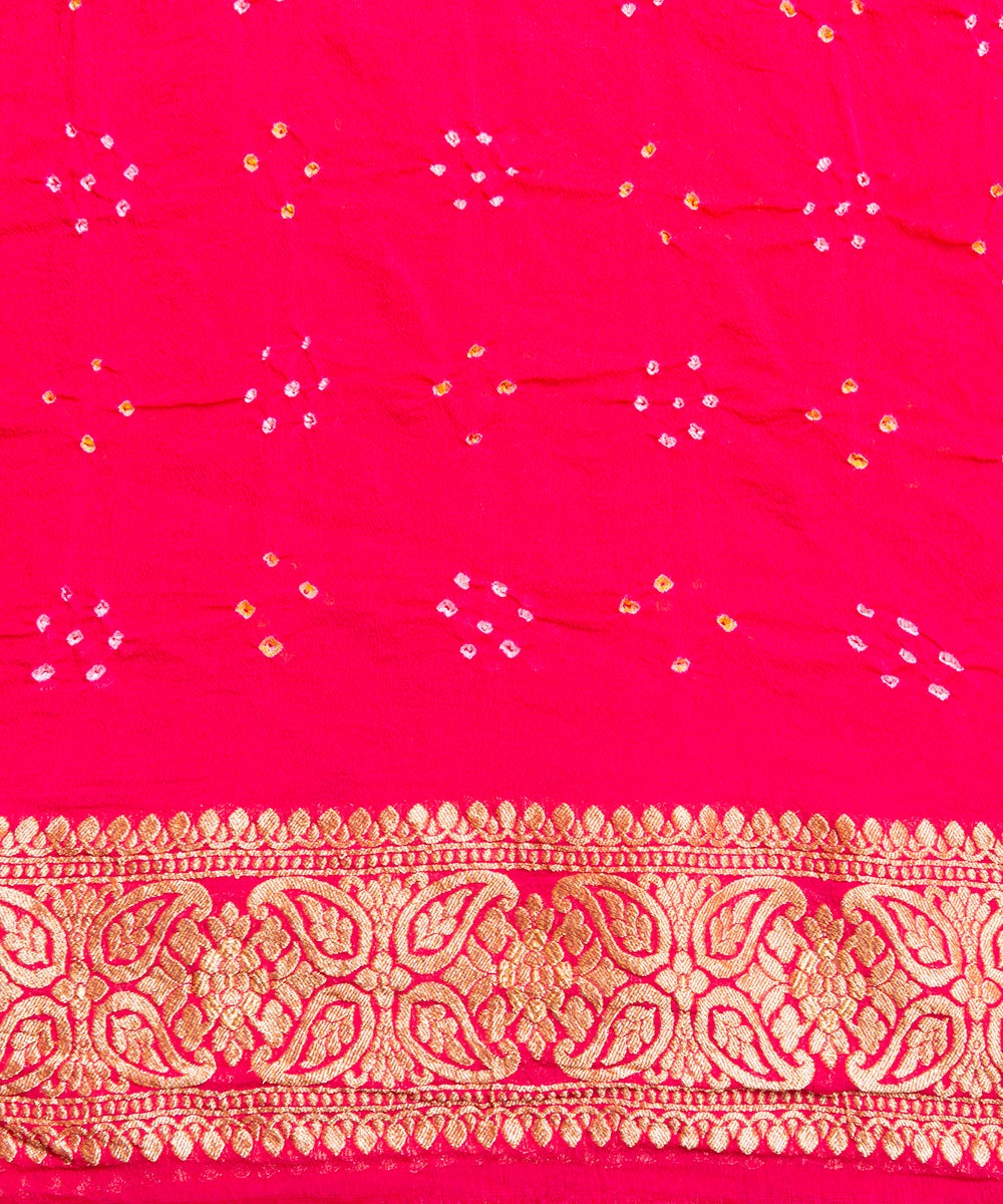 Handloom_Dual_Tone_Peach_and_Pink_Georgette_Banarasi_Bandhej_Saree_With_Cutwork_Weave_WeaverStory_05