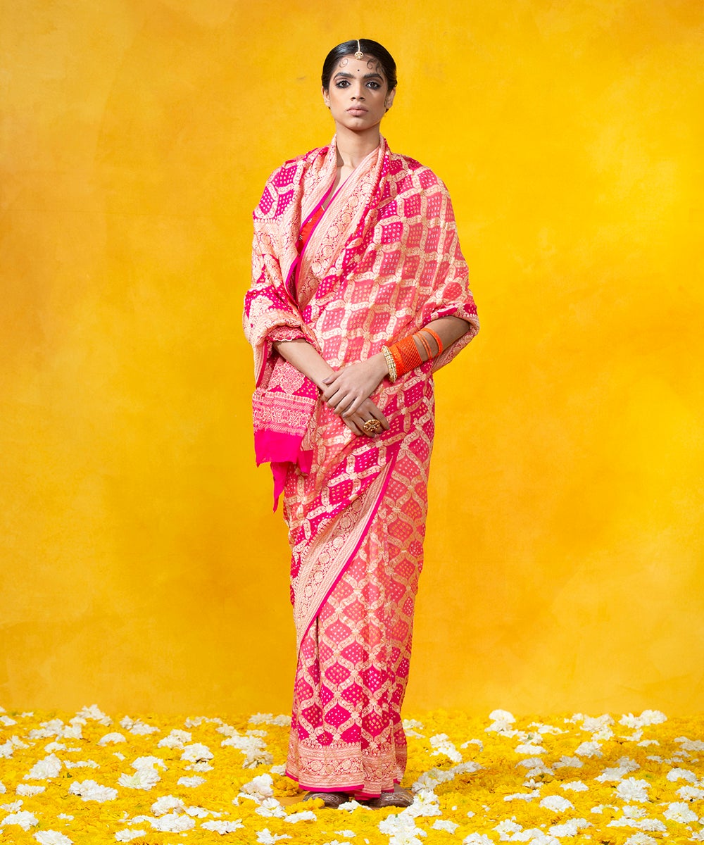 Dual_Tone_Pink_and_Peach_Handloom_Georgette_Banarasi_Bandhej_Saree_With_Cutwork_Weave_WeaverStory_02