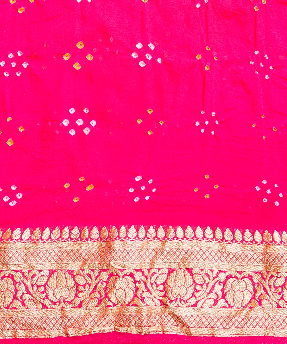 Dual_Tone_Pink_and_Peach_Handloom_Georgette_Banarasi_Bandhej_Saree_With_Cutwork_Weave_WeaverStory_05